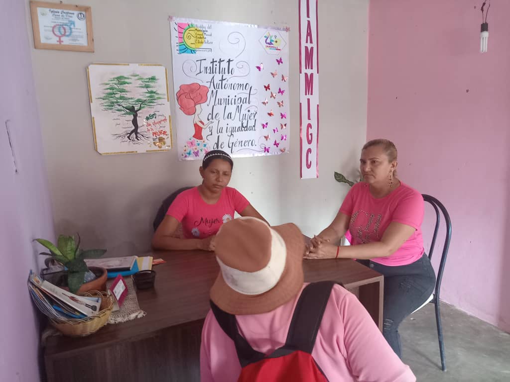 El departamento de Defensoría con presencia en la casa de la Mujer en  el municipio Cedeño, atendieron caso en materia de Violencia Basada en Género de un persona de la tercera edad.
#PuebloVamosConTodo