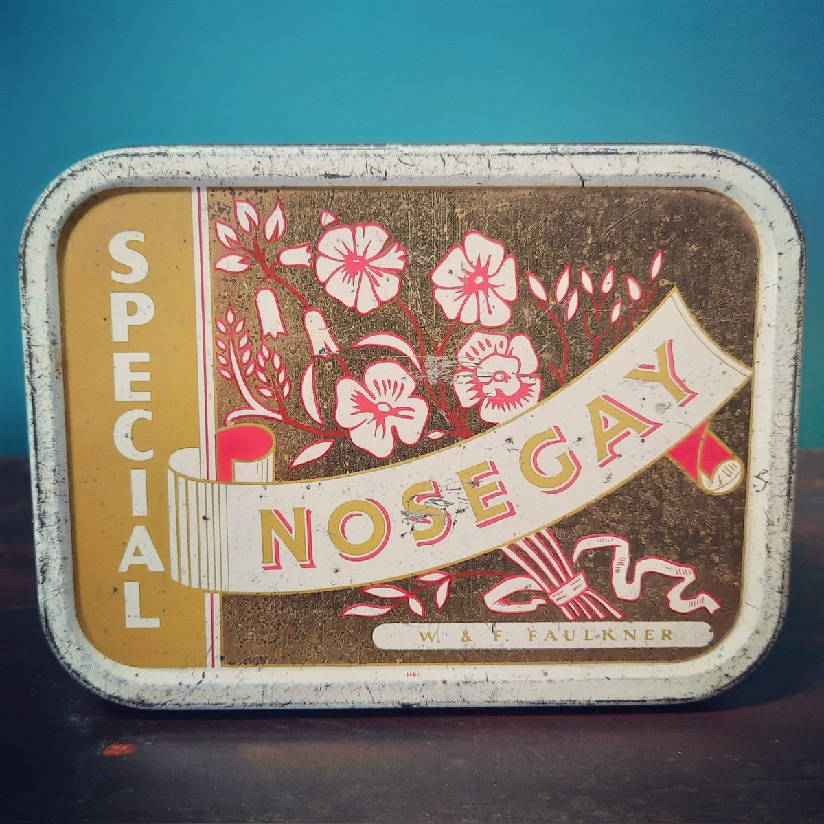 Happy nose tobacco? 
#vintagetins #tobacciana 
ebay.co.uk/itm/3257565541…