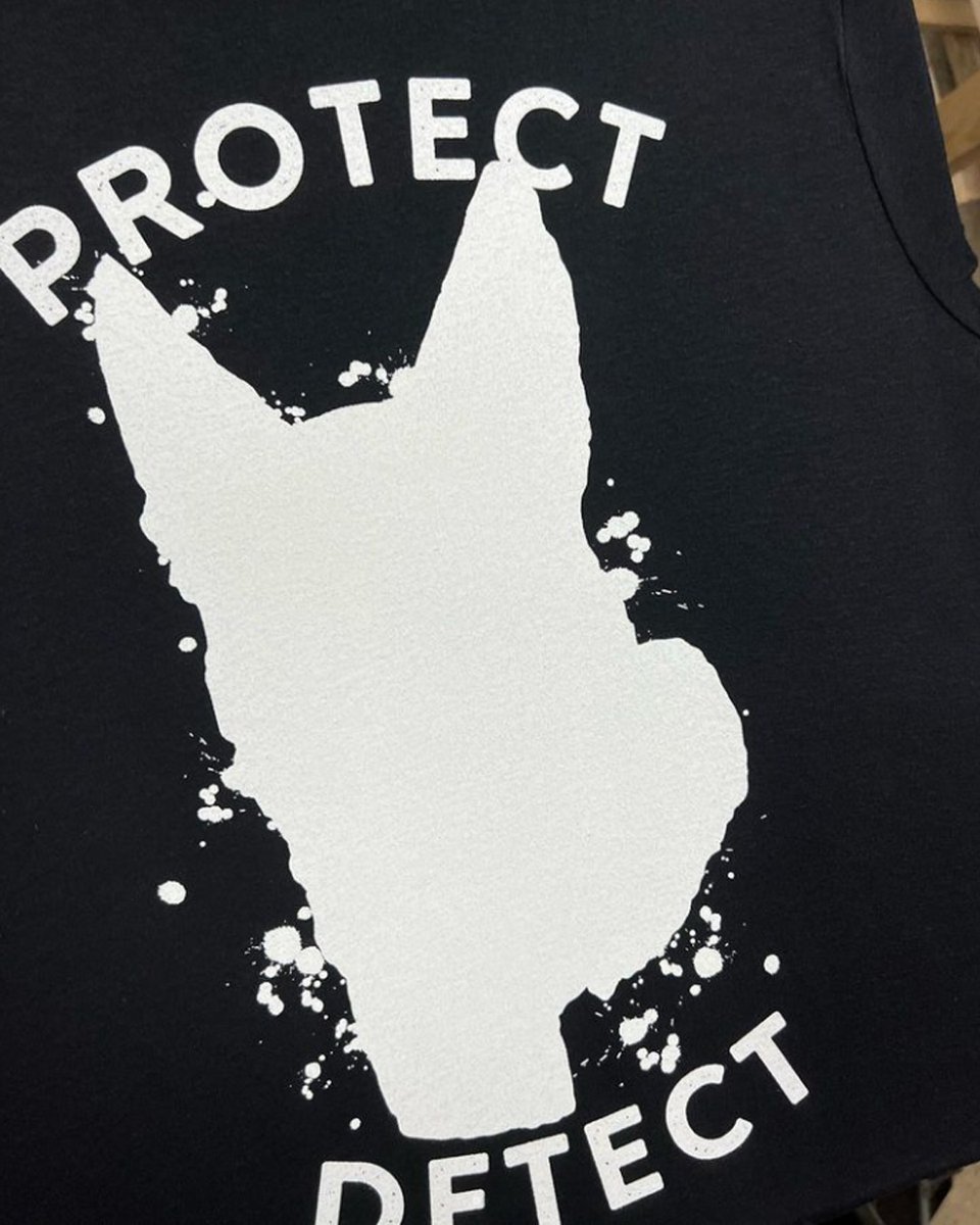 SPD_ScreenPrint's tweet image. Nothing cooler than seeing a print come to life. This shop killed it with this one. Detail came out nice and clean. ⁠

#screenprinter #silkscreenprinter #screenprintdirect #diyscreenprinting #plastisolink #dischargeink⁠ #howtoscreenprint #screenprintedshirt #screenprinted