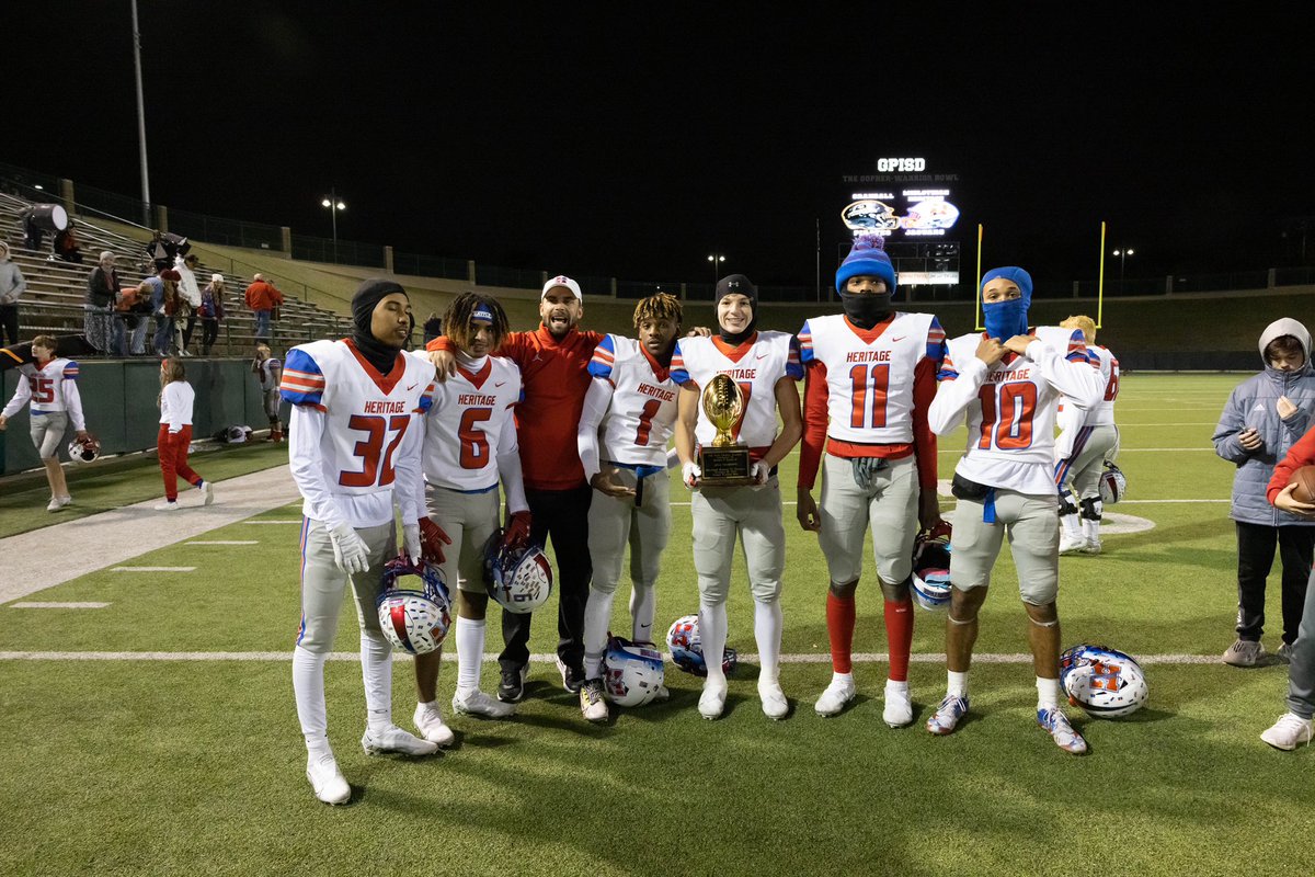DerekSides's tweet photo. Year 5 underway! The the best time of the year is rolling! Beyond thankful for the opportunity to create men of character!! LET’S GO!!! #ATC https://t.co/6YhEAmnAon