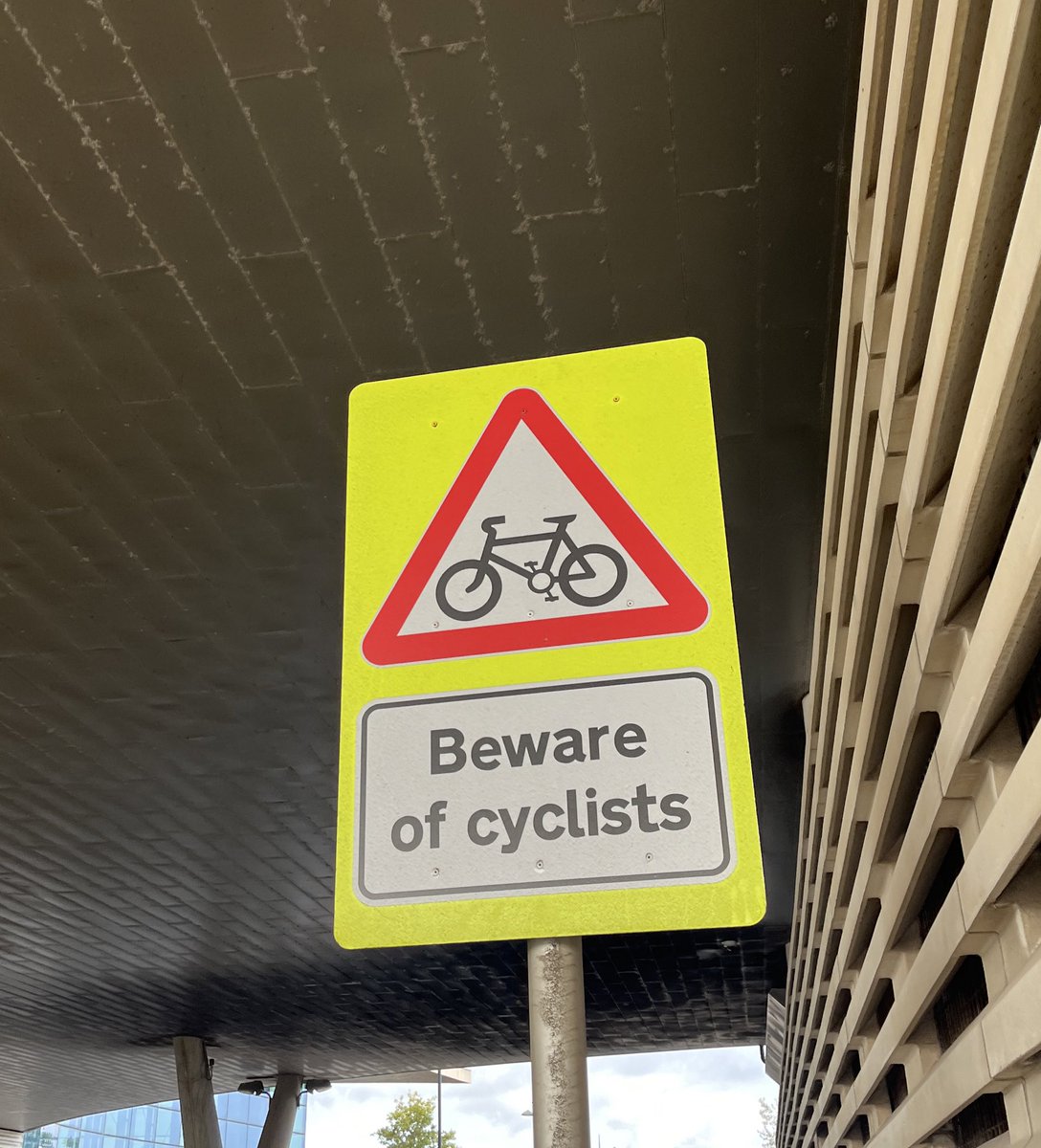 Public enemy number one…. WooOoooOoo scary cyclists 👹👻