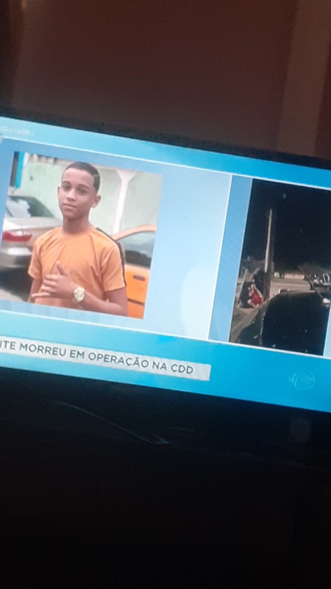 Mo covardia c o meno ainda simula tiroteio coe 😡😡😡