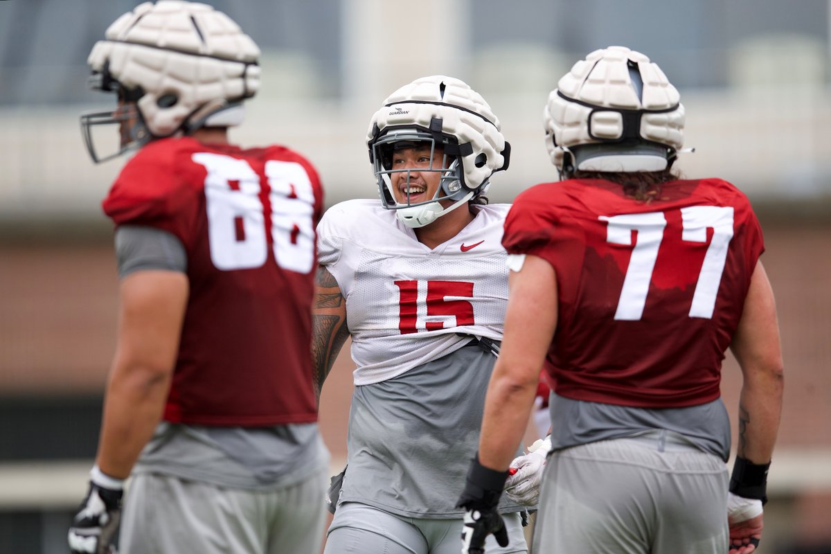 CougfanCOM's tweet photo. Day 5 🚀⭐️ #GoCougs #Wazzu https://t.co/iDovdX6Q0K