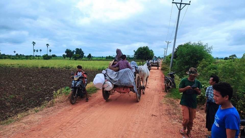 Tiam1702's tweet photo. It is reported that over 3000 local residents had to flee in Pale tsp as SAC terrorists launched an offensive there following the clashes. #HelpMyanmarIDPs #2023JulAug7Coup #WhatsHappeningInMyanmar https://t.co/fUqJNGLYae