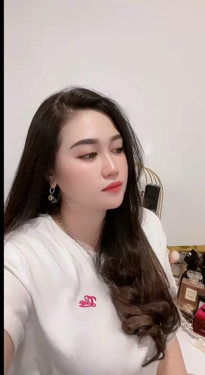 TanteElsa_'s tweet photo. Galau kakk.. https://t.co/s8vLcJSOz1