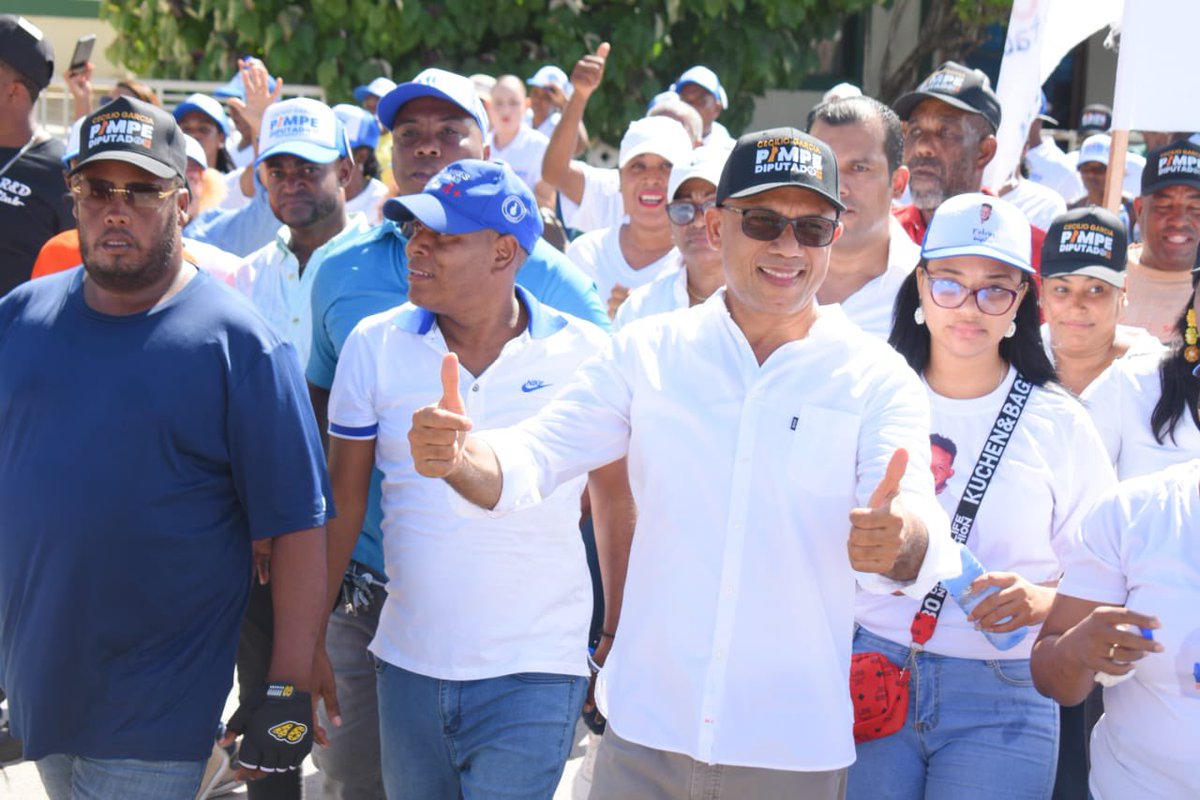 Rosainy9304's tweet photo. Todos somos Pimpe #PimpeEsTuVoz Samana Hablo #Pimpe es el que va 👍 #CaminataConPimpe https://t.co/izrgZHmi9K