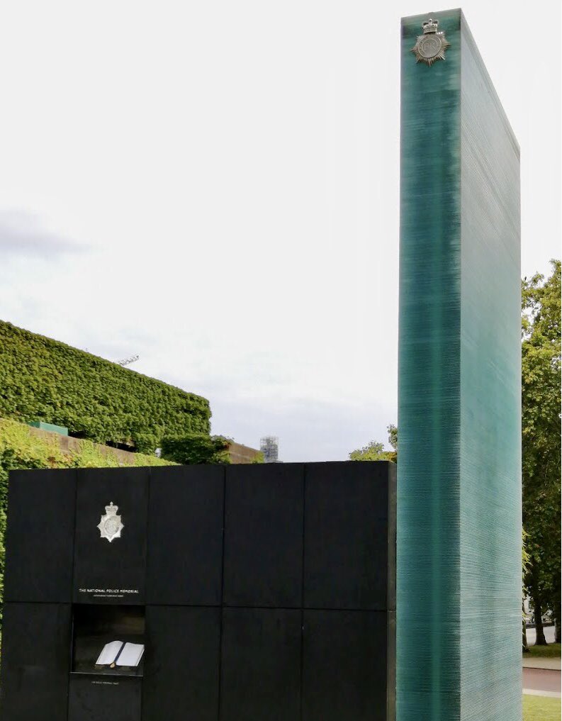 Today’s page of the Police Roll of Honour displayed in the National Police Memorial in The Mall, London records the names of officers from all 4 corners of the UK who died on this day in history in the service of the public. #HonouringThoseWhoServe #PoliceMemorials #PoliceFamily