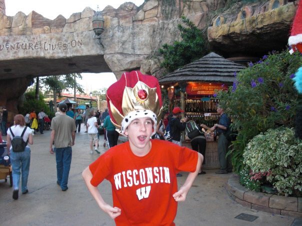 TheKyleMorris's tweet photo. The tradition continues. Happy Birthday @jakethesheep!!!!! https://t.co/3Rj45H9wnL