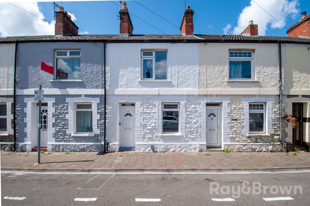 RayandBrown's tweet photo. Fantastic Opportunity
New to market we have a fantastic property located within walking distance of Cardiff City Centre.
Ideal rental opportunity or First Time Buy this Freehold property is ready to move into.
https://t.co/k1KoBUYTAZ
#cardiffproperty #estateagent #cityliving https://t.co/9tRe13xgQp