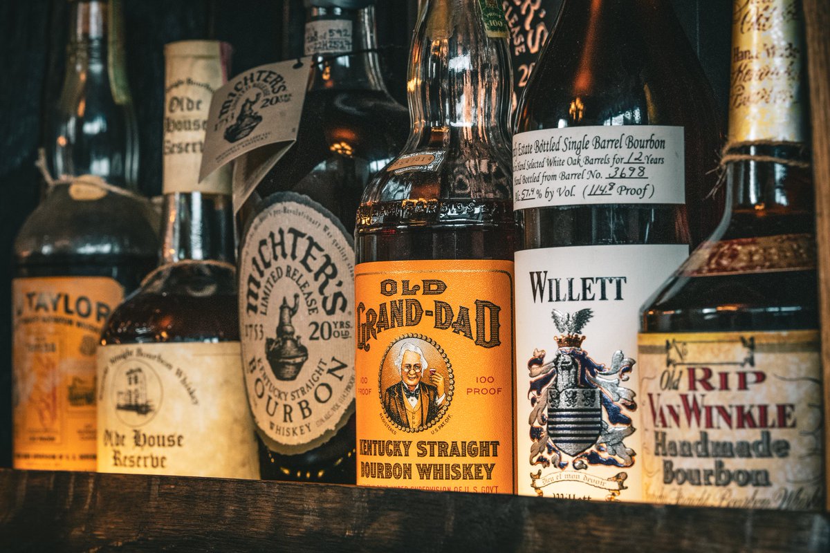 RevivalBottle's tweet photo. Which one is your favorite 😍? We love them all ♥️🙌 Check out these 💎 and many others at the shop🔥#tastehistory #wherewhiskeydreamscometrue #oldtaylor #oldgranddad #michters #willett #ripvanwinkle #willywonkaofvintagespirits #indianajonesofliquor #mondaymotivation #lovthecov https://t.co/UygqTCn2g8