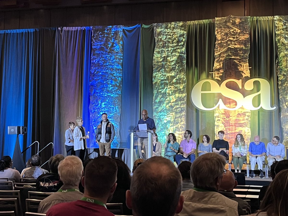 TreeDrought's tweet photo. Felicidades @JorgeRH2O on being recognized for your amazing outreach and curriculum! He was awarded ESA’s 2023 Eugene P. Odum award for excellence in Ecology Education and I couldn’t agree more. https://t.co/hMPCTP5GWD