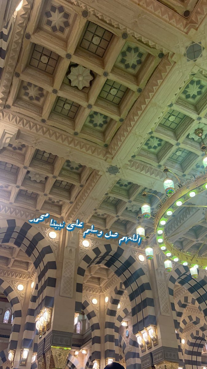 rajia0777's tweet photo. كن راضياً كأنك تملك كل شيء فما كتبه الله لنا ألطف مما نشاء https://t.co/VWi9pqXRBo