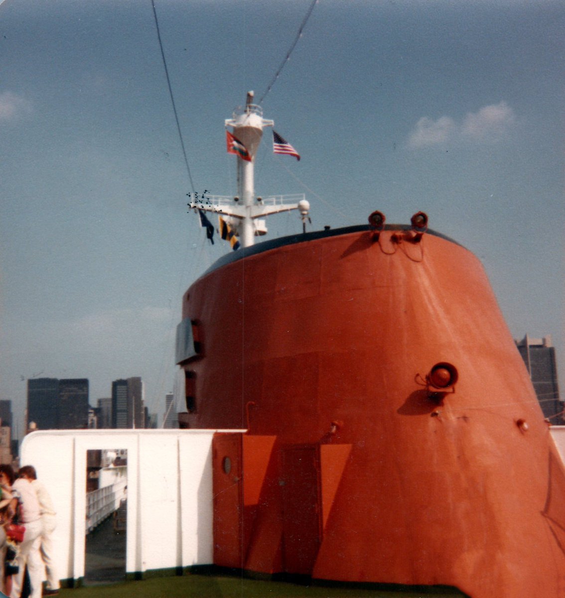 40 years ago today, 8/7/1983 I met @HALcruises for the first time via the ss Volendam. It was a week that changed everything since then.