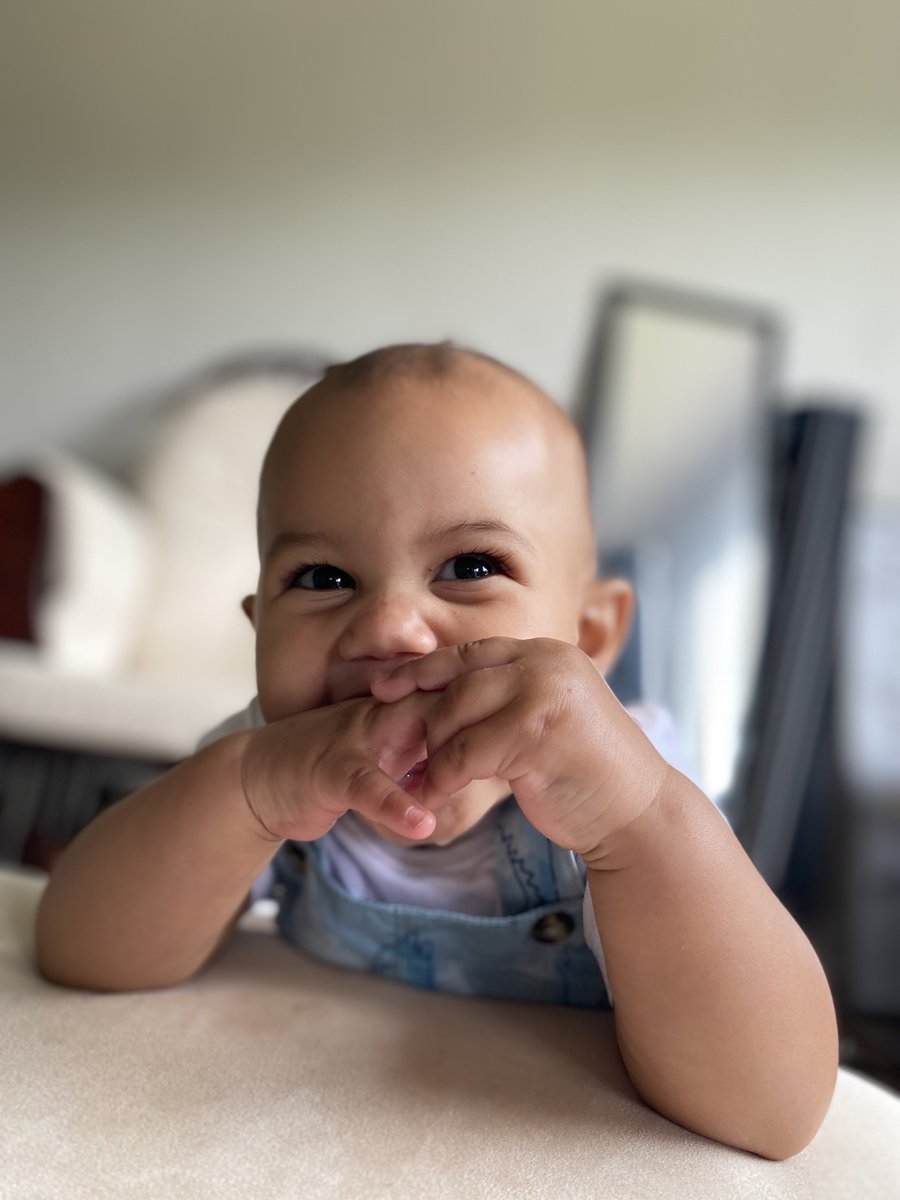 IVE_DoneitAgain's tweet photo. My son is literally the most gorgeous baby. Like look at him. https://t.co/8MAcrBOmOK