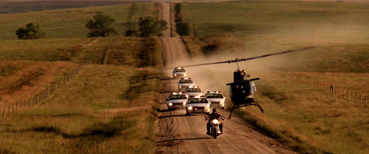 BayPerfectShot's tweet photo. ARMAGEDDON (1998)  

Cinematography by John Schwartzman. https://t.co/3r5zc4IWN6