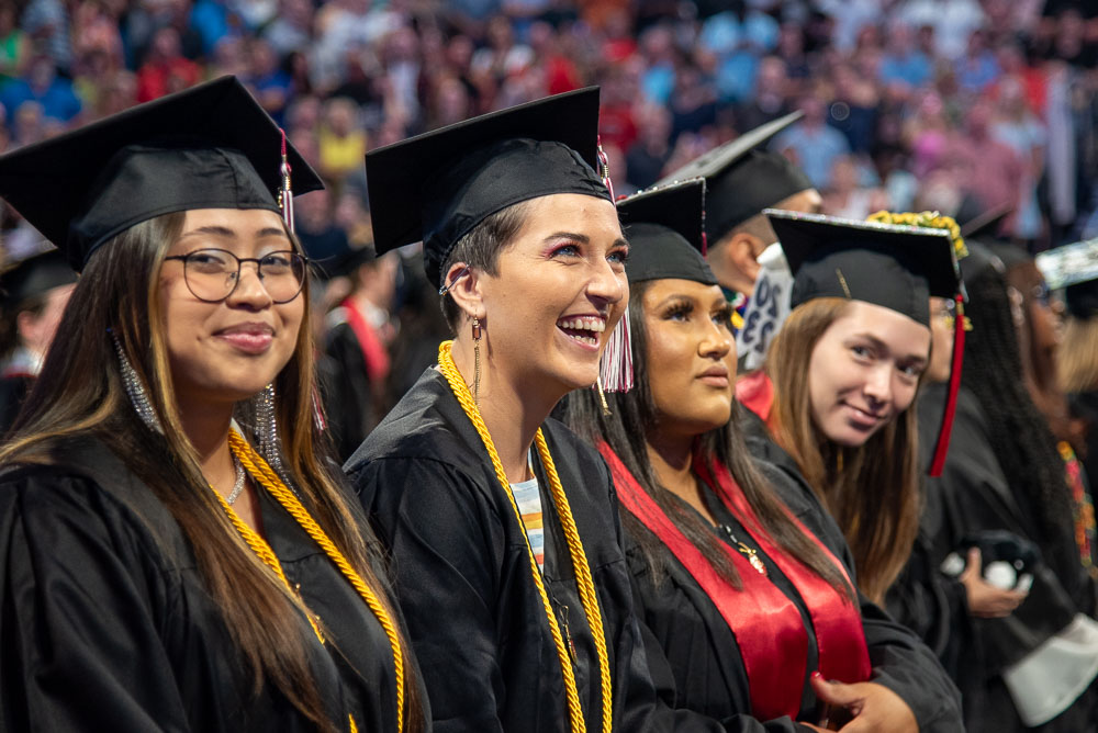 UCBlueAsh's tweet image. Enjoy more pictures from Friday's Commencement festivities 🎓🎉❤️

See more photos in the album created on our Facebook profile.

#UCGrad23 #Commencement