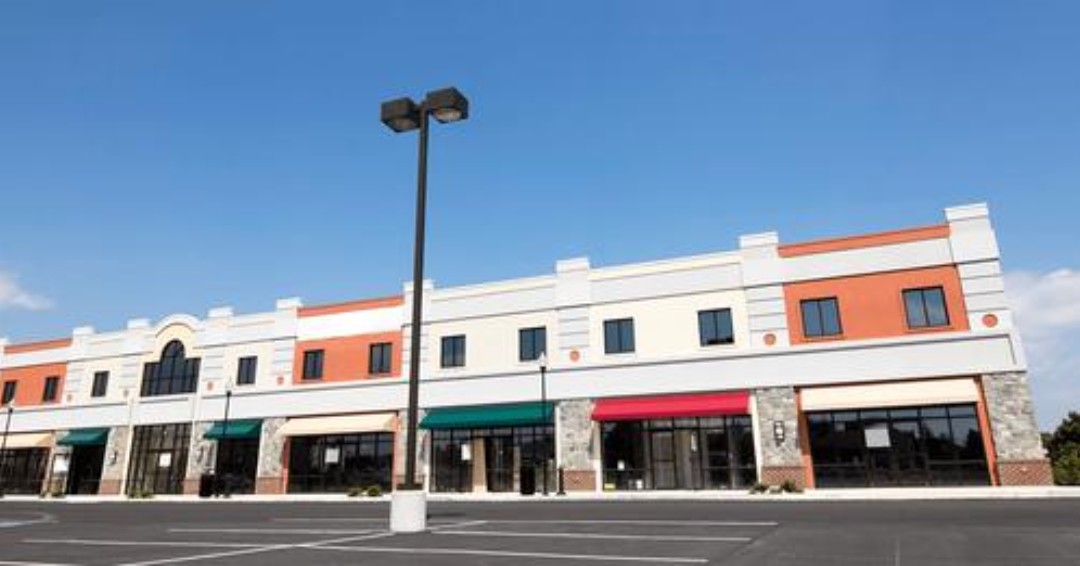 What should investors be watching in the US commercial real estate (CRE) market? Will the residential — multifamily, industrial, retail, and office sectors offer any opportunities? Charles De Andrade, CAIA, and Soren Godbersen share their analysis.
ow.ly/fIuL50PubL3