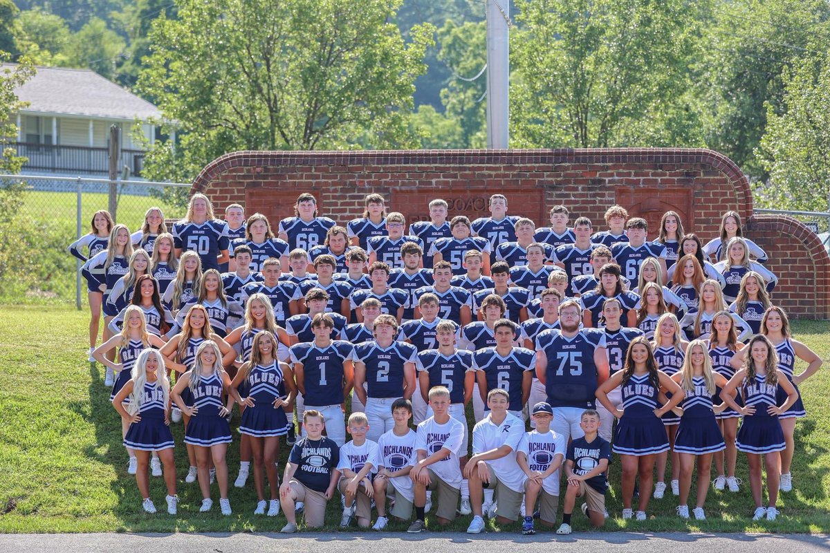 RHS_BlueTornado's tweet photo. The Blue and White Game scheduled for this evening has been cancelled. However, practice will start at 2 this afternoon. #GoBlues🌪️ https://t.co/YiJo1ssbQJ
