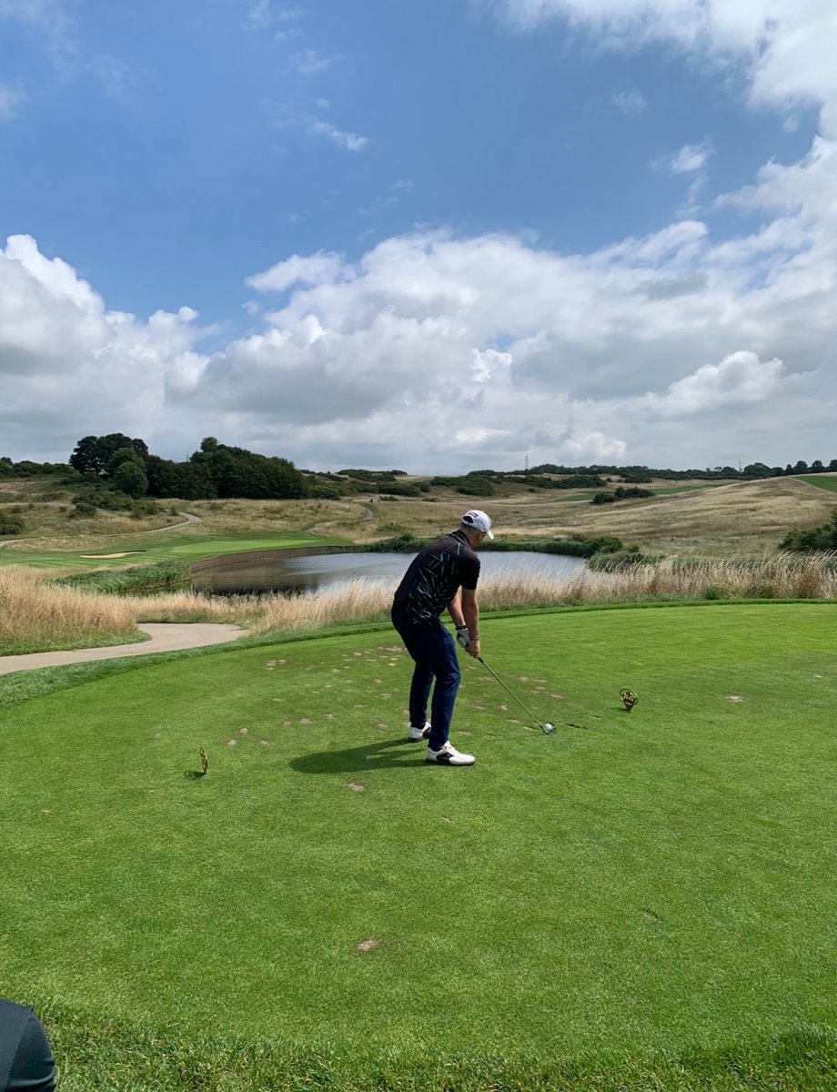 ConsultAmr's tweet photo. #Throwback to the annual AMR ⛳️Day @LondonGolfClub last week. Amazing breakfast baps, beautiful course, great shot play, 'interesting' scoring by the winners 🤣 and 1st class hole-by-hole banter. Well done all 👏🏽 https://t.co/53rp99B5uo