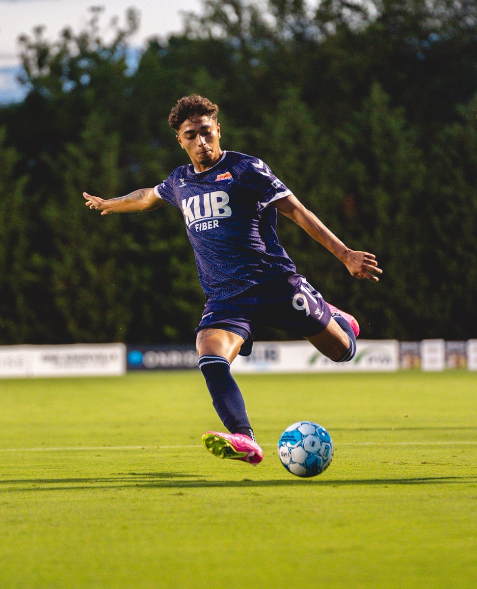 ⏳ August 18th ⏳

Come be a part of the largest soccer crowd in One Knox history next Friday night!

🎟️:tinyurl.com/395ch52a