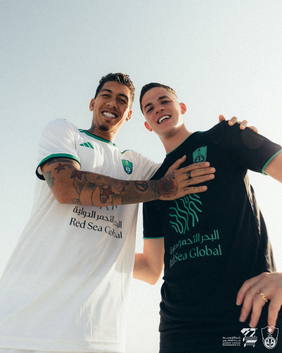 ALAHLI_FC's tweet photo. 📸 صباحنا كان اليوم غير 🤩
#الأهلي 
@adidasMENA https://t.co/RDZ17kvk9U