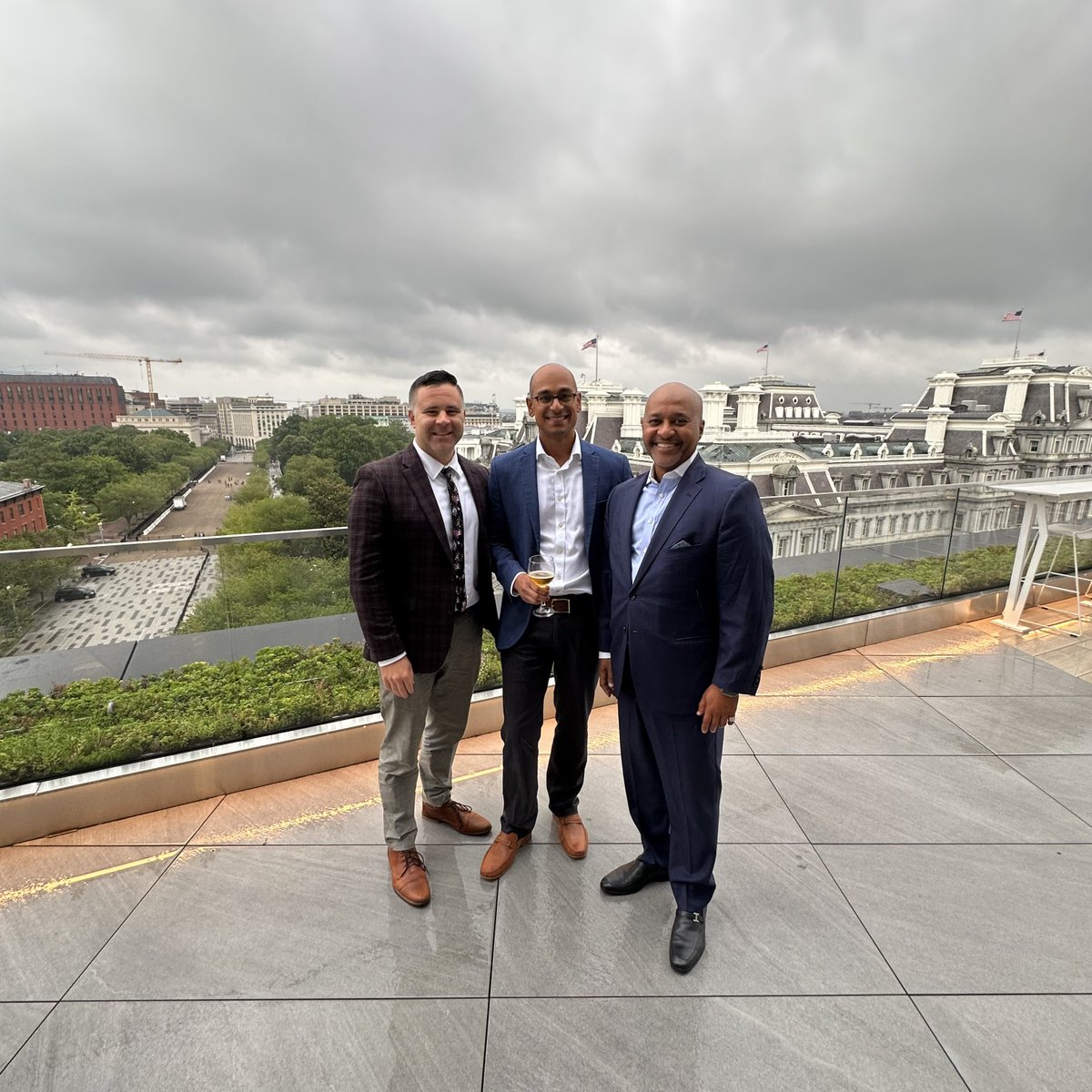 DebSundi's tweet image. Glimpses of a great wk (1). BCAN Think Tank @BladderCancerUS. ATP action at the Citi Open @MaxKates  @brady_urology. Great view of historic DC sites including 1600 @Uro_Rich. Cutting-edge BlCa science re: roles for androgens and Y chr. in anti-tumor immunity @Zihai @OhioStatePIIO