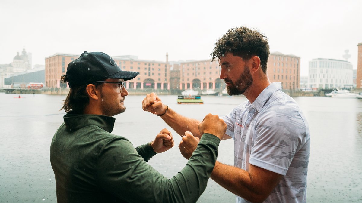 GolfMagic  vs <a href="/goodgood_golf/">Good Good Golf</a> 
YouTube Ryder Cup 🇪🇺🇺🇸
60-yard island green 🏌️‍♂️🏝️

⬇️⬇️⬇️

golfmagic.com/golf-news/golf…