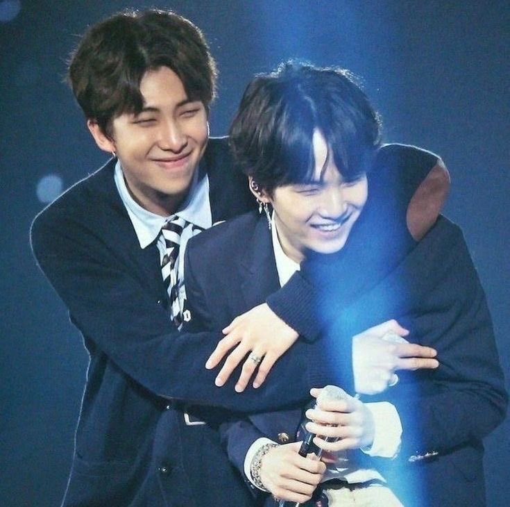 Healinghours7's tweet photo. you drew stars around my scars — a healing namjoon and yoongi thread https://t.co/GQF8zlaIDr