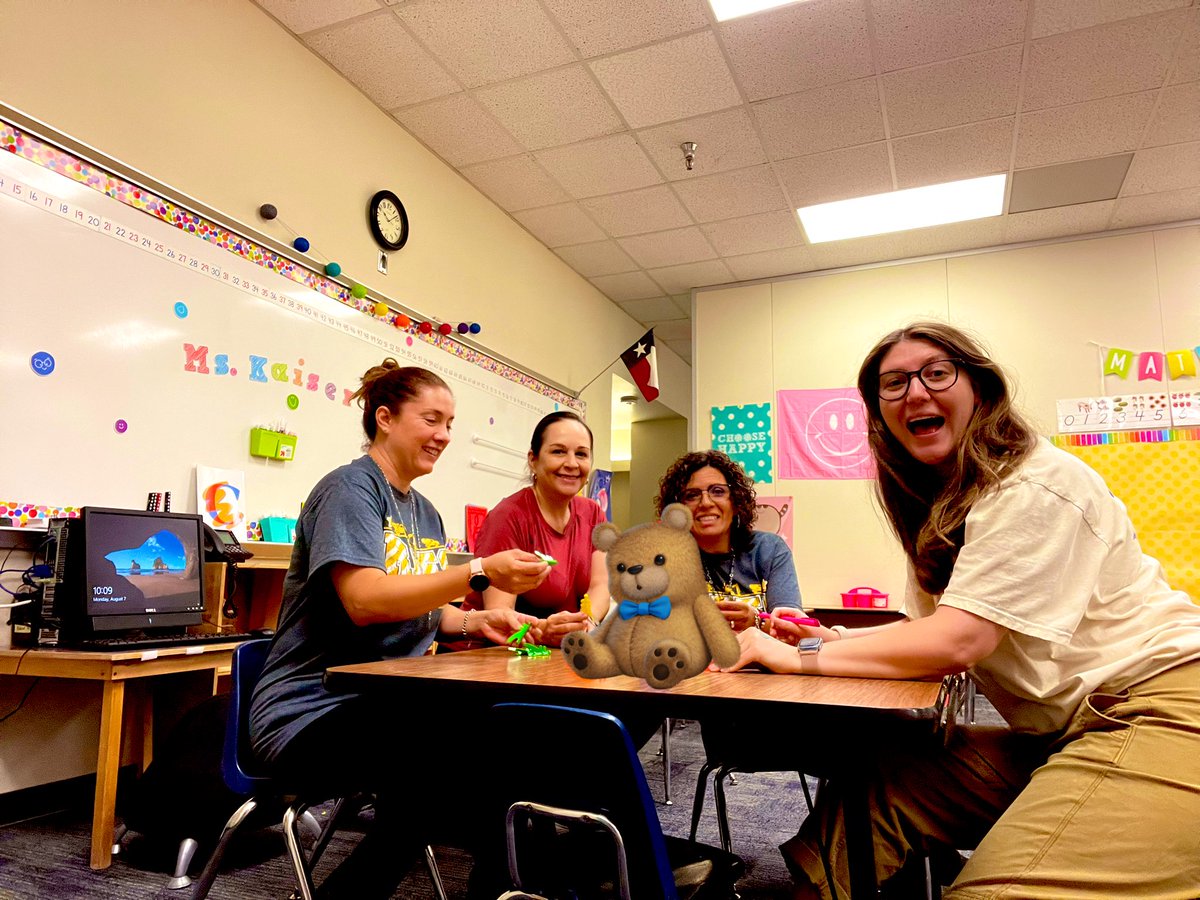 Kaylee Lopez (@mskaiseraisd) on Twitter photo Working in tiny chairs is the norm for the #kinderteam <a href="/ReesStars/">Rees Elementary (Performing & Visual Arts Academy)</a> #LifeOfAStar2023 Working in tiny chairs is the norm for the #kinderteam <a href="/ReesStars/">Rees Elementary (Performing & Visual Arts Academy)</a> #LifeOfAStar2023