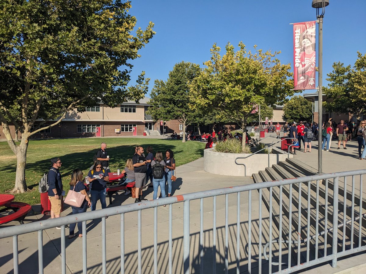 pdRJUHSD tweet media