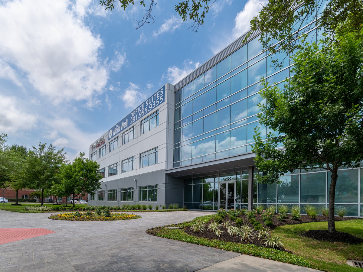 WorkWellHouston's tweet photo. We are honored to have been featured by @YardiKube as one of the BEST co-working places in Houston! We love knowing that our members enjoy The Work Well so much! If you've been curious about a co-working office space, give us a call at 281-955-9355 or stop by for a tour! https://t.co/9upS3WJS94