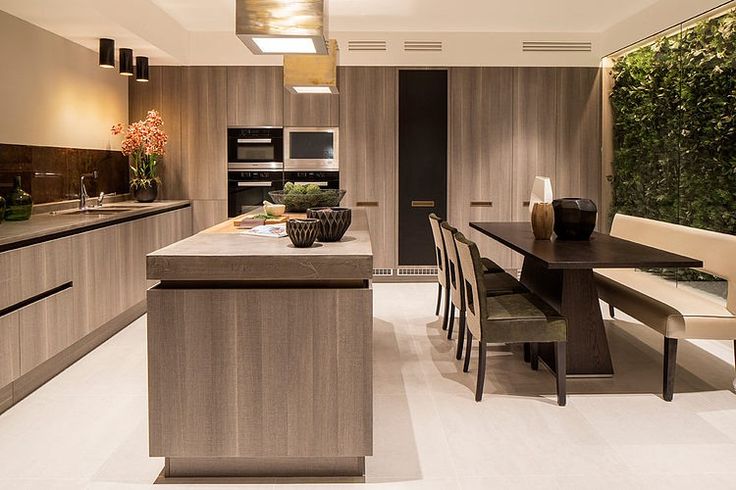 ContractKitche2's tweet photo. The impressive selection of kitchen units and accessories displayed at our showroom in London will inspire you to create the perfect kitchen for your home.
For more information, please visit https://t.co/ZcuO3YaB7A
#kitchenware #kitchenrenovation #contractkitchens #kitchenset https://t.co/iemgMGqhnr
