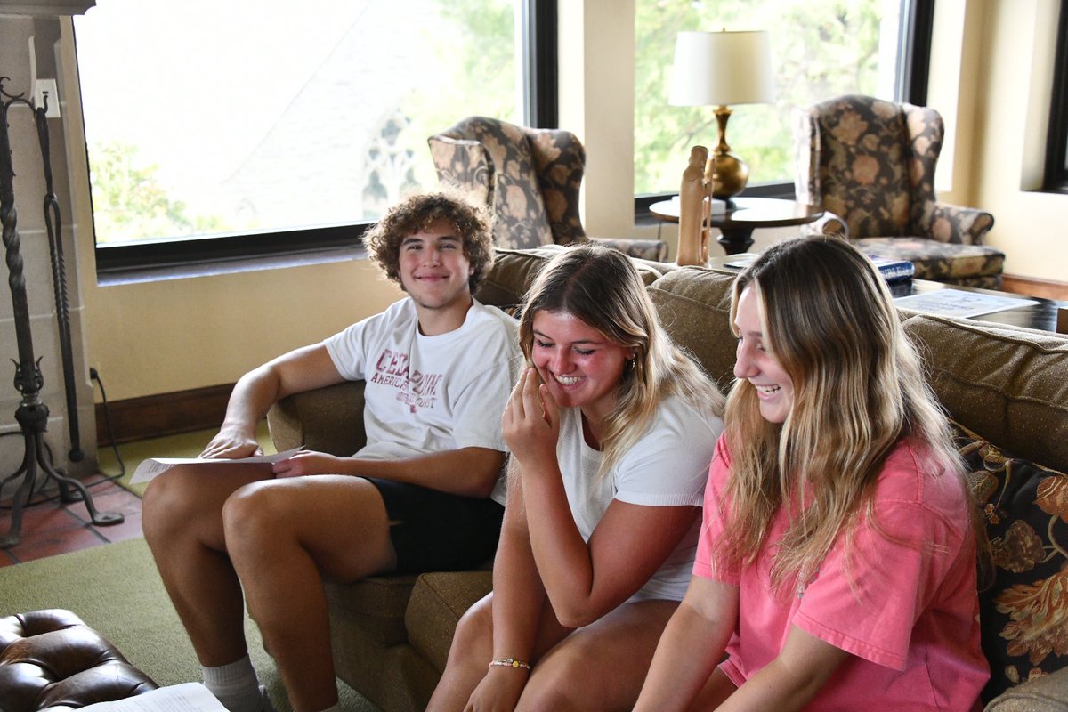 Mr_DUrso's tweet photo. The Senior Retreat is off to a great start! I am very excited for this class and am eager to implement this’s year’s theme, a virtue they will identify over the next two days. https://t.co/C5tleIzVOx