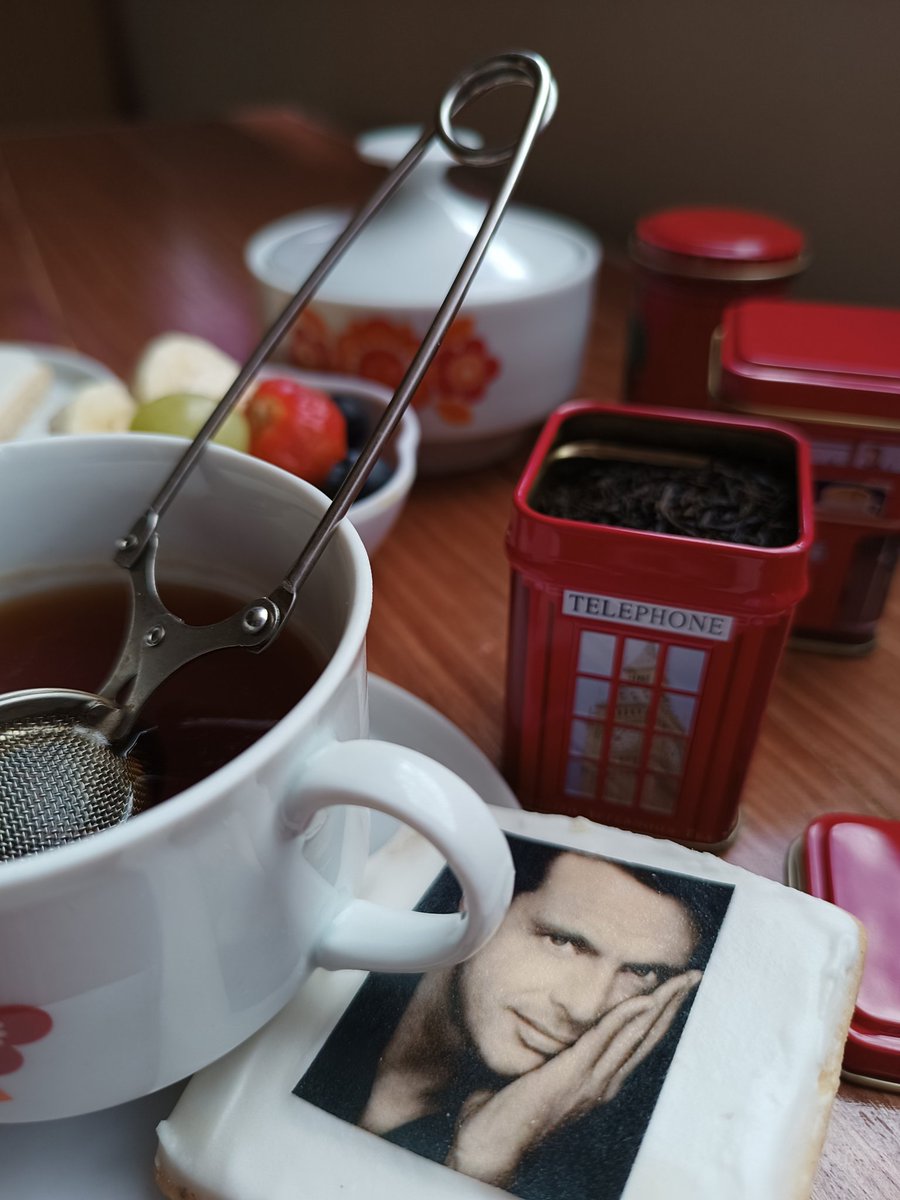Hitata25's tweet photo. Celebremos!!! @LMXLM 12 febrero en VENEZUELA @LMFCLUBVZLA y es que el mundo y Vzla #HueleaLuisMiguel ¡Yeiiiih! Más feliz no puedo estar https://t.co/tNvpG35N0i