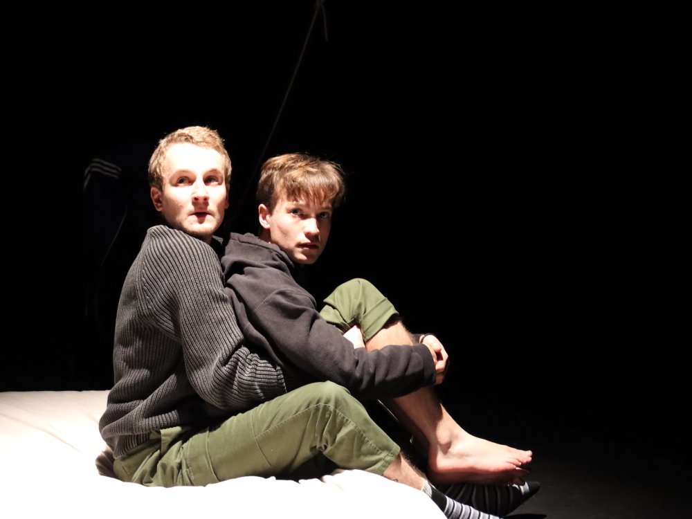 OffWestEndCom's tweet photo. #OffComm award for shows with short runs: #NewNoms for “Passion” from Floating Shed Th @FloatingShed at the Lion &amp; Unicorn @LandUTHeatre – congratulations! More on OffComm at https://t.co/v1AHBKm5w2  #OffComm award for shows with short runs: #NewNoms for… https://t.co/WHb11Lxy7q https://t.co/TamXuQJrxX