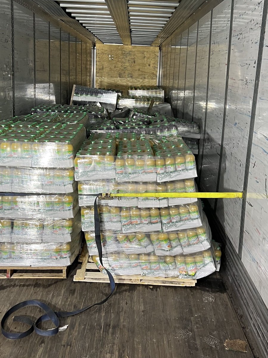 AmericanFSCo's tweet image. These #pallets were hanging on by a thread! One rough patch of highway could have caused a topple.

The AFS team was able to #restack and add necessary reinforcements to secure the load. Safe travels!
#trucking #rework

americanfreightservice.com