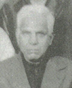 AdityaRajKaul's tweet photo. BIG BREAKING NEWS FROM KASHMIR 🇮🇳

Government of India in a historic step decides to reopen cases of Kashmiri Hindu genocide from 1989-90 after 34 years. 

First case to reopen is the case of Justice Neelkanth Ganjoo who was killed in 1989 by JKLF terrorists of Yasin Malik. Justice Ganjoo had sentenced JKLF terrorist Maqbool Butt. Maqbool Butt was hanged by India in response to killing of Indian Diplomat Ravindra Mahtre in UK. 

Thank you PM @narendramodi and HM @AmitShah. 

SIA seeks public help to investigate Neelkanth Ganjoo murder case

SRINAGAR, AUGUST 07: In order to unearth the larger criminal conspiracy behind murder of Retired Judge, Neelkanth Ganjoo three decades ago, the State Investigation Agency (SIA), through a communique, has appealed all persons familiar with facts or circumstances of this murder case to come forward and share any account of events which has direct or indirect bearing on the investigation of the instant case.

The communique further adds that the identity of all such persons shall be kept completely hidden and protected besides all useful and relevant information shall be suitably rewarded. The public has been asked to contact on 8899004976 or on email sspsia-kmr@jkpolice.gov.infor having any information related to this murder case.