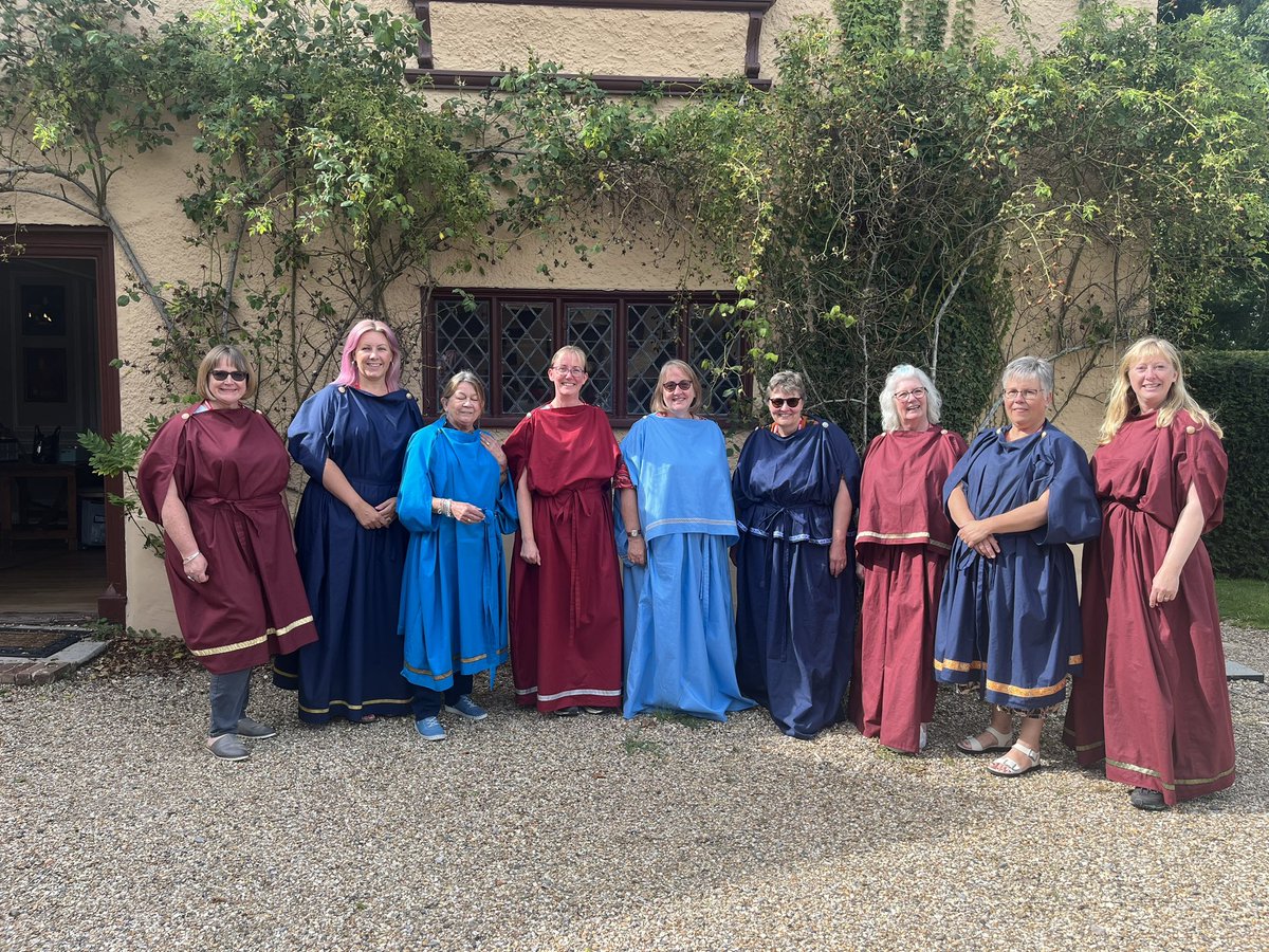 Ufton_Court's tweet photo. Thank you to all the wonderful people that joined us today as part of Uftons Sewing Bee! All of the work you’ve done is hugely appreciated. ❤️ We look forward to seeing you again for the continuation of the project! 🧵
#costumes #sewing #volunteer #thankyou #ufton https://t.co/0bfeqmChZo