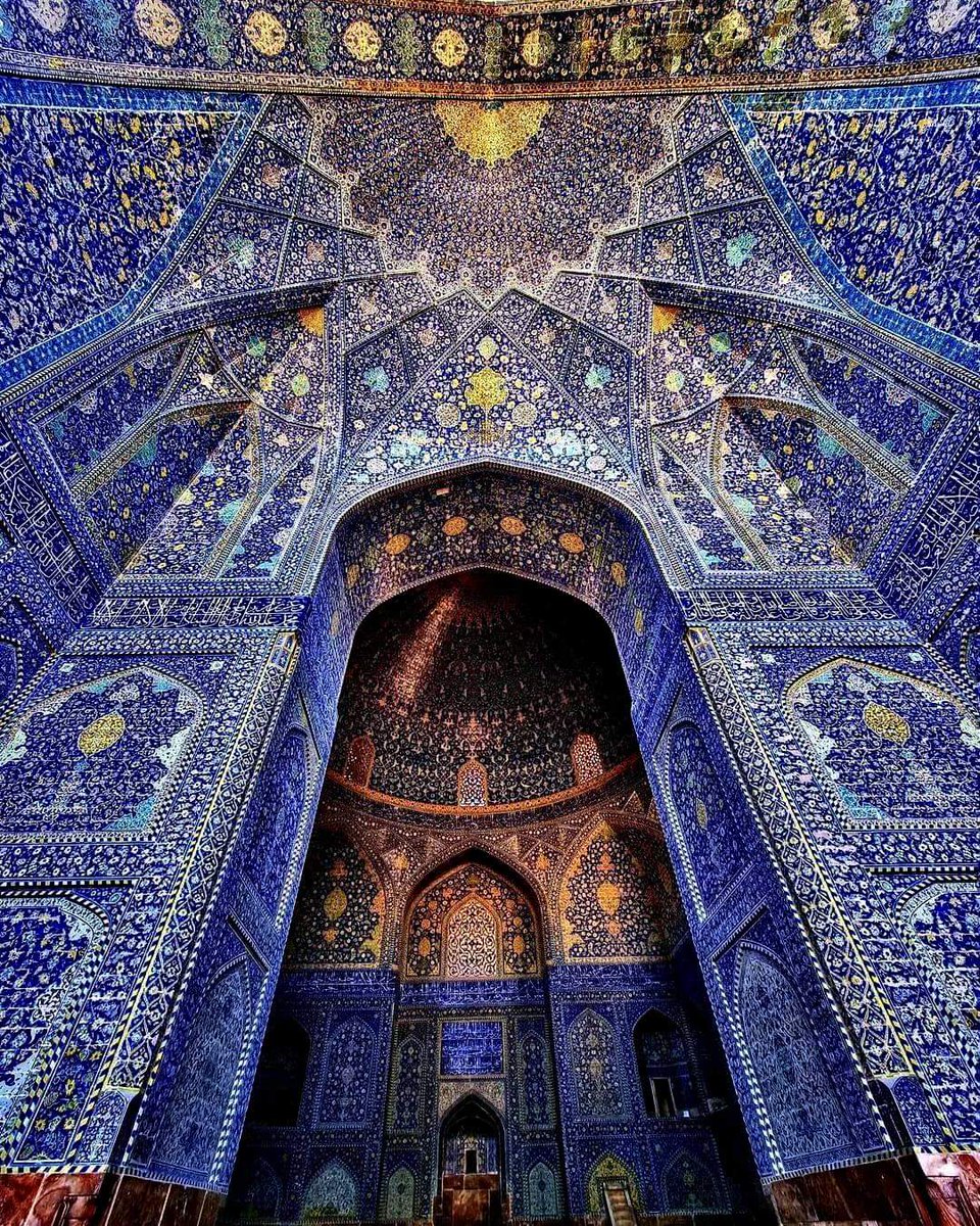 The Shah Mosque is located in the Iranian city of Isfahan, which is now a UNESCO World Heritage Site.

Its construction is associated with the Safavid dynasty, and in particular with Abbas Shah I (1588-1629 CE). It is one of the finest examples of Persian architecture of its time