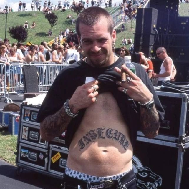 Forever___nu's tweet photo. 🕯️ Lynn Strait would've turned 55 today. Snot forever. https://t.co/AtoDD2u4m1