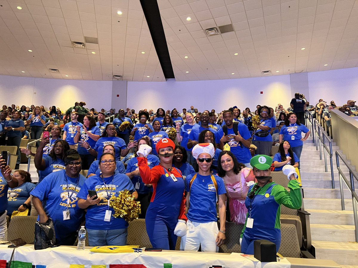TrevorKWilliams's tweet photo. Dueitt Middle School is representing at #Convocation2023 #LevelUp #GameOn  @SpringISD @DueittEagles @slomelib @KDussette @WIT_Watsun @SpringISD_Super https://t.co/f0DreqVY8M