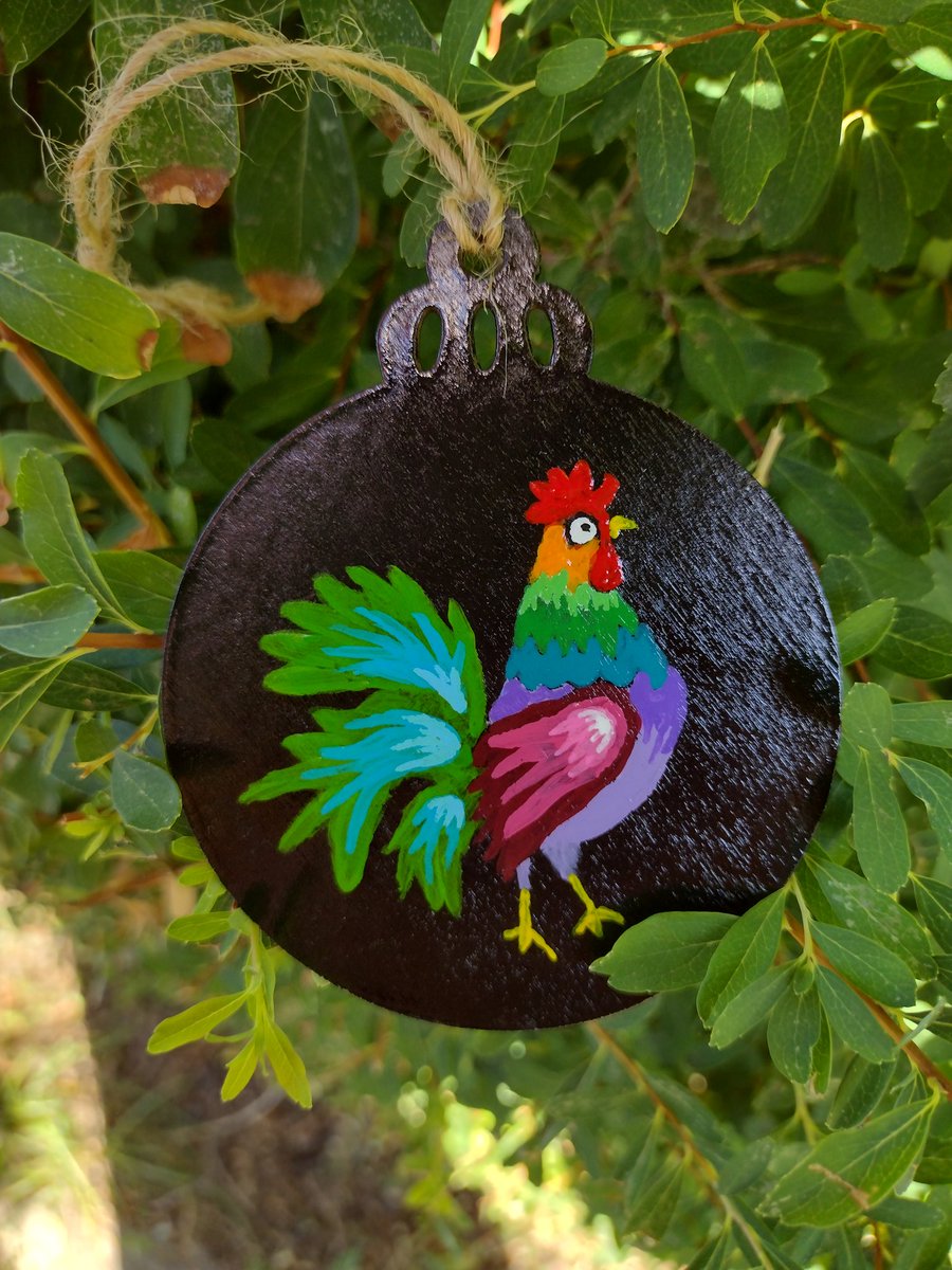 StreetsArt1's tweet photo. What would you name this rooster? https://t.co/Pp68symX4w