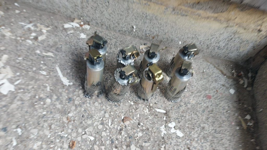 XSvecla's tweet photo. 1/3 Succesful operation in a crypto-mining lab in North Mitrovica. 

Found &amp; confiscated:
60 graphic cards, S9 anti-mining machines, 13 ventilators, electric pots for growing cannabis plants, electric lamp for lab, 51 rounds of ammunition &amp; 8 modified bombs. https://t.co/0x2q3rQou7