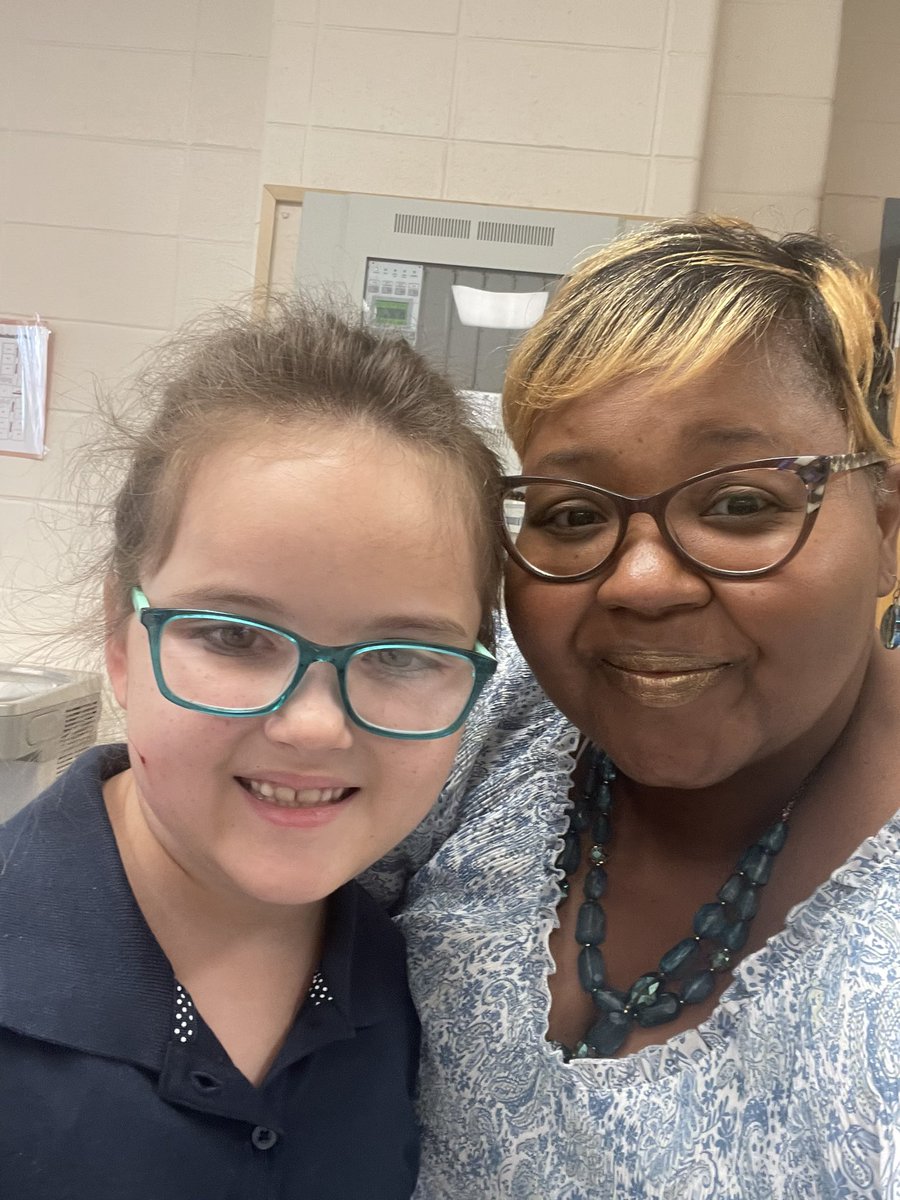 KirstenGloverAP's tweet image. We are excited about our new journey of reaching goals!!#AimforExcellence #LearningLeading