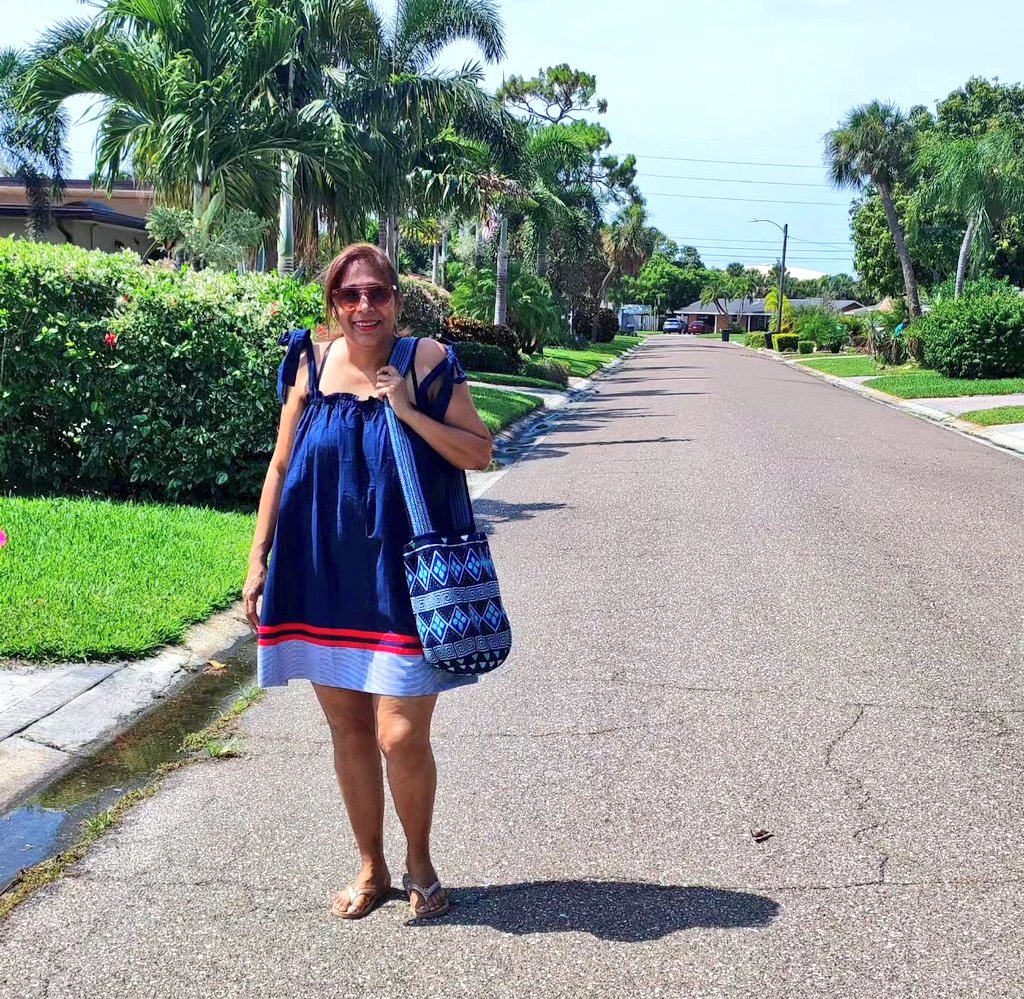 liliandeluque's tweet image. Sun vibes ☀️🫠#sunvibes