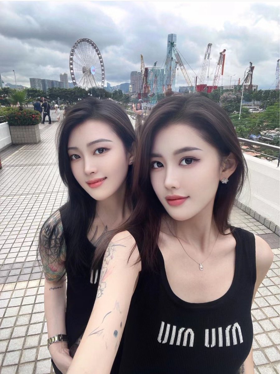 生活是个动词～
微醺是烟火，酒醒是生活！
不是我们选择最好的，是那最好的选择了我们🍀💫