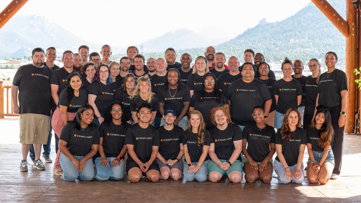 Check us out 😎 #teamcomplyant has grown so much just over this past year, and this isn’t even everyone! Here’s proof that not only are we good at what we do, but we look good doing it ✨ #teamwork #dreamwork #complyant