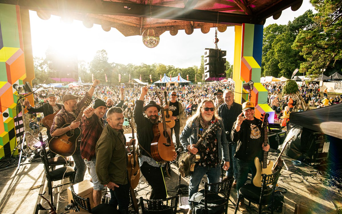WHGuitarClub's tweet photo. And just like that...dreams became reality 🎶

We used to talk about playing festivals even before we did our first gig. And just like that dreams became reality 🤘🏼 An unforgettable experience at  @ATNfestival

Next up @EPfestival  ⛺️🎶

#ATN23 https://t.co/Uhwdi7aOyk