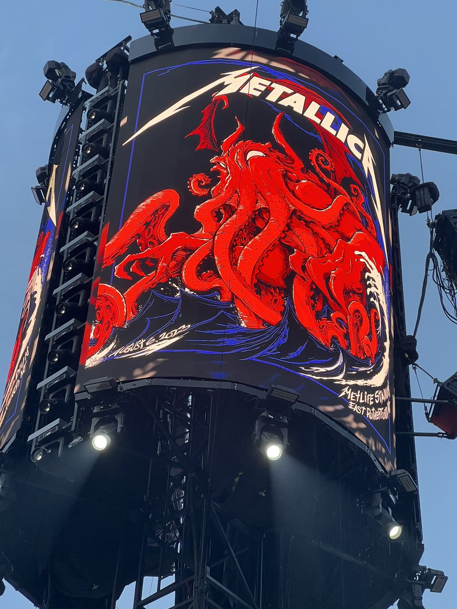 SteveHanisch's tweet image. Wild weekend attending the #M72WorldTour at #M72EastRutherford  for @Metallica #norepeatweekend 🤘

Absolute dream come true seeing #Metallica up close and personal

#metallicamondays #metallicafans #metallicalive #metallicafamily #metallicafan #tallica @MetLifeStadium