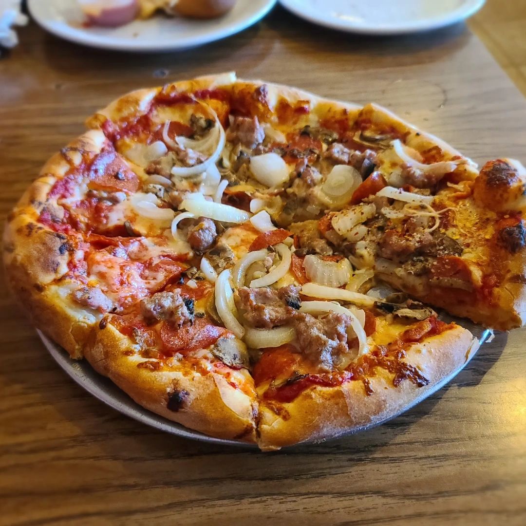 Did you know that pizza originated in Naples, Italy? Napoli Pizzeria brings the authentic flavors of Naples right to your plate! #PizzaHistory #AuthenticItalian #NapoliPizzeria